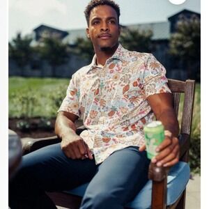 Smith & Quinn tropical coastal aloha  THE BOATYARD BUTTONDOWN‎ golf Shirt sz M